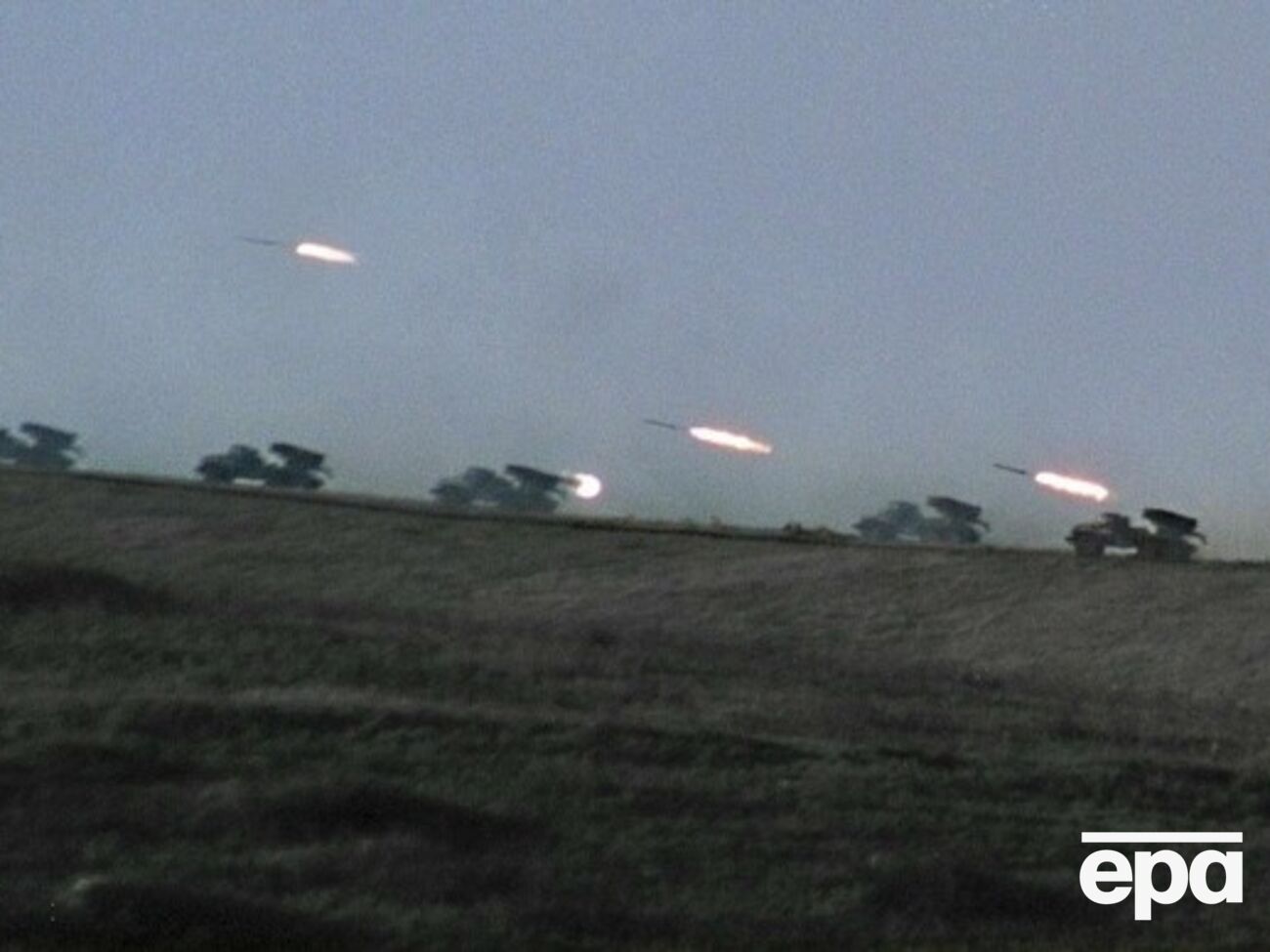 Боевики продолжают обстреливать украинские силы из "Градов"