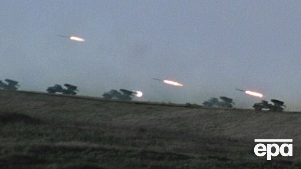 Боевики продолжают обстреливать украинские силы из "Градов"