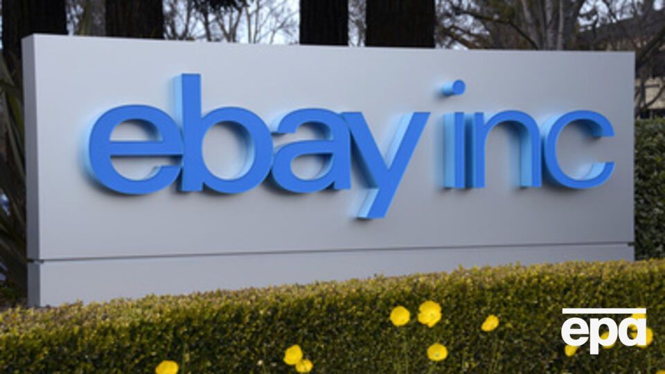 Еще одна международная компания прекратила обслуживание клиентов в Крыму