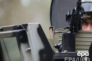 Россия продолжает поставлять на Донбасс технику и живую силу