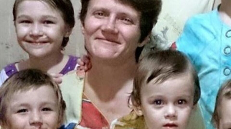 Путина просят отпустить Светлану Давыдову к детям