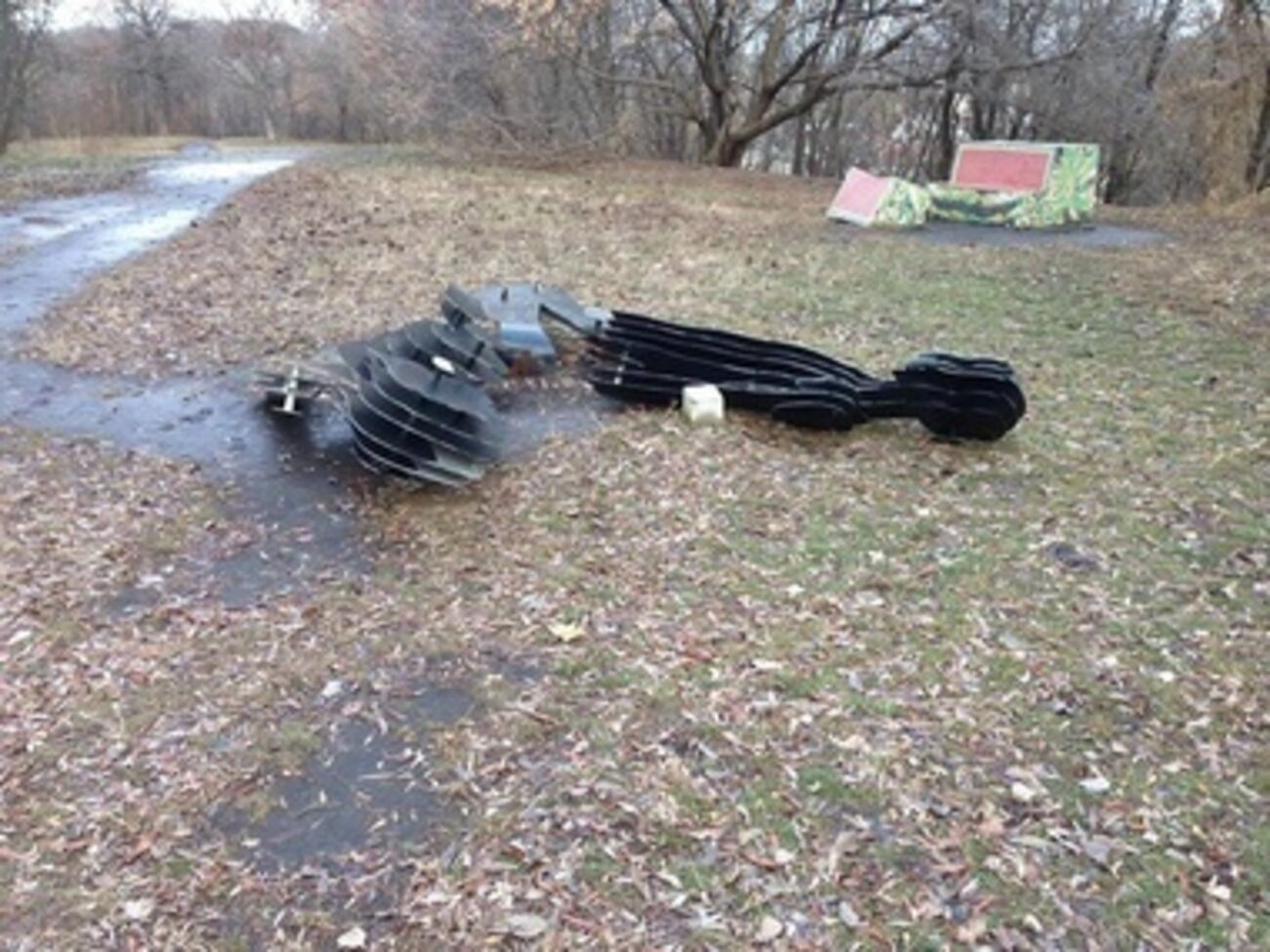Скульптуру позже восстановят