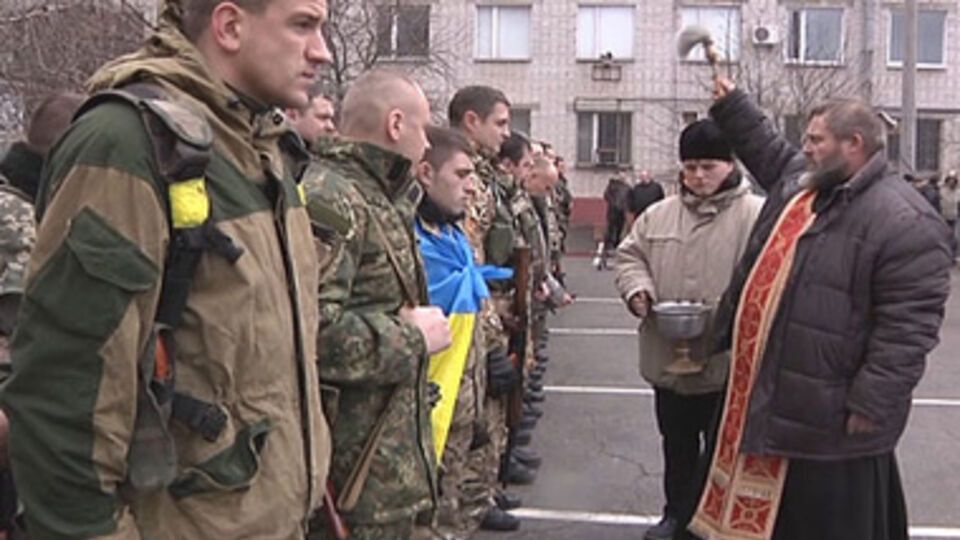 Служащие из Чернигова будут охранять общественный порядок в Луганской области