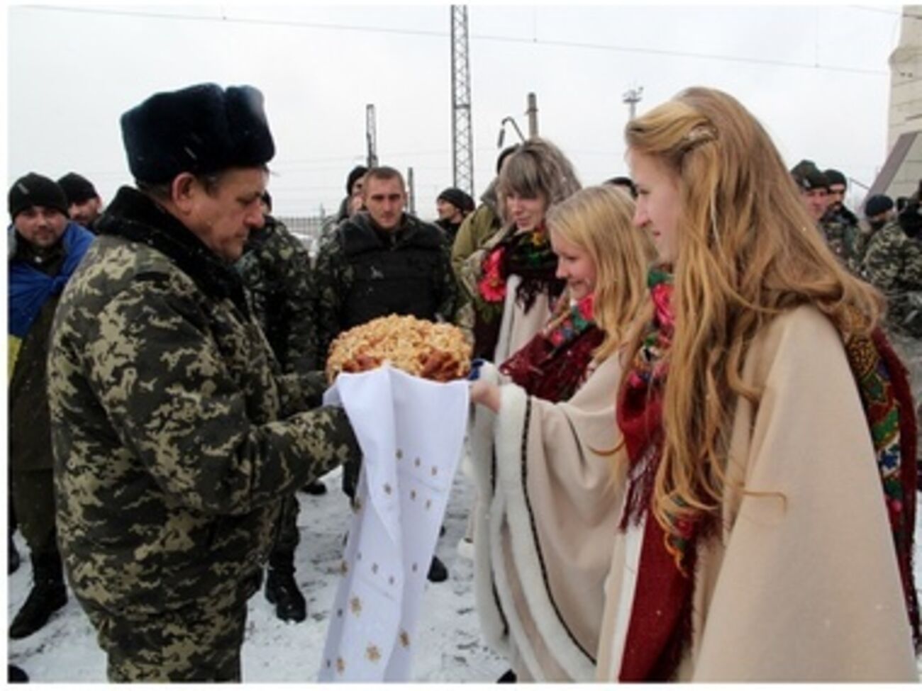 Торжественная встреча бойцов 24-й бригады во Львове