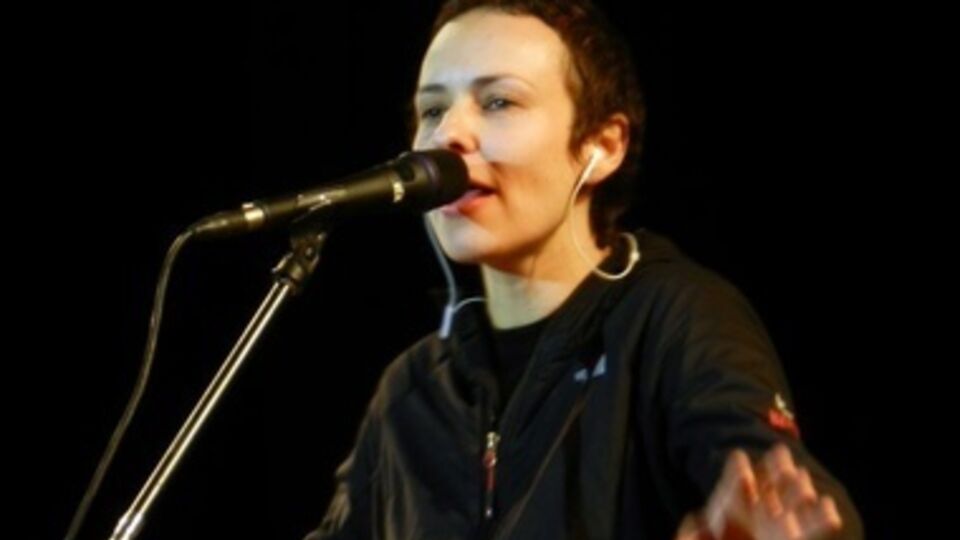 Чичерина упрекнула СБУ за то, что ее объявили в розыск за "пару песен"