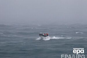 Накануне водолазы заметили под водой пятый крупный объект, который, вероятно, является осколком самолета