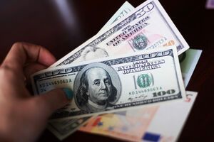 Жесткого наказания коррупционеров требуют в восточных областях Украины