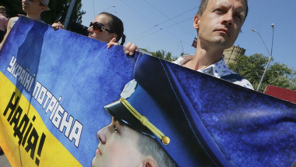 Как добиться освобождения Савченко?