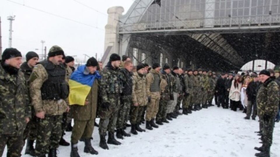 Во Львов из зоны АТО вернулись 500 военнослужащих отдельной механизированной бригады. Фоторепортаж
