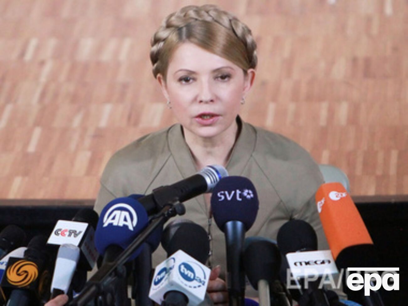 Тимошенко опасается за здоровье Савченко