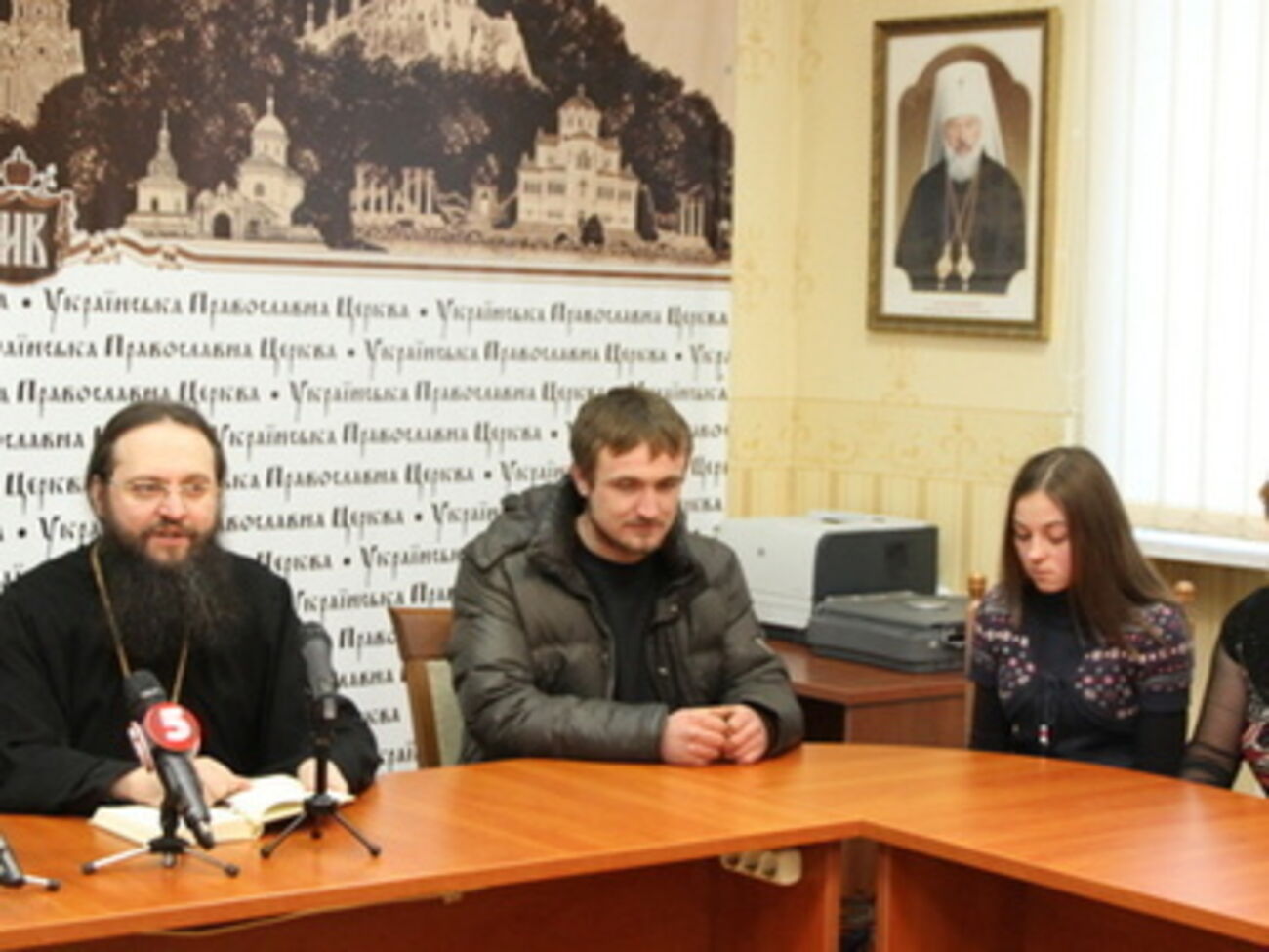 Террористы освободили военного по просьбе священника