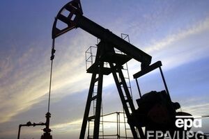 Нефть снова дешевеет