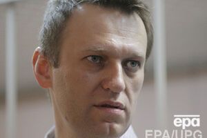 Российские правоохранители пока игнорируют не подчиняющегося их требованиям Навального
