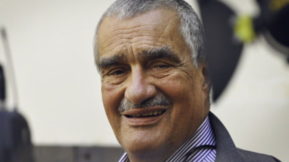 Экс-министр иностранных дел Чехии, лидер правой политической партии "ТОР 09" Карел Шварценберг