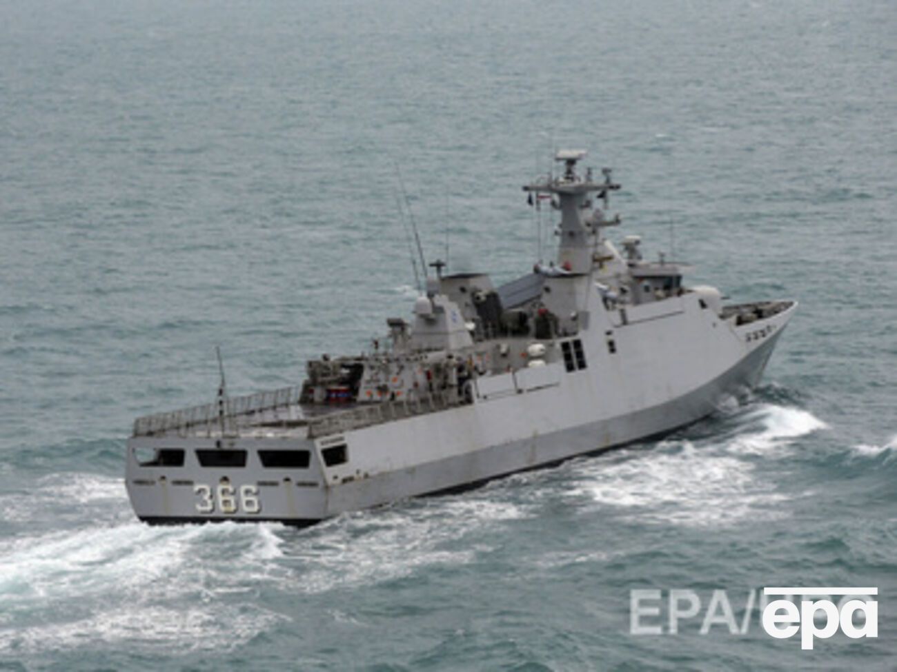 Поисковые работы продолжаются