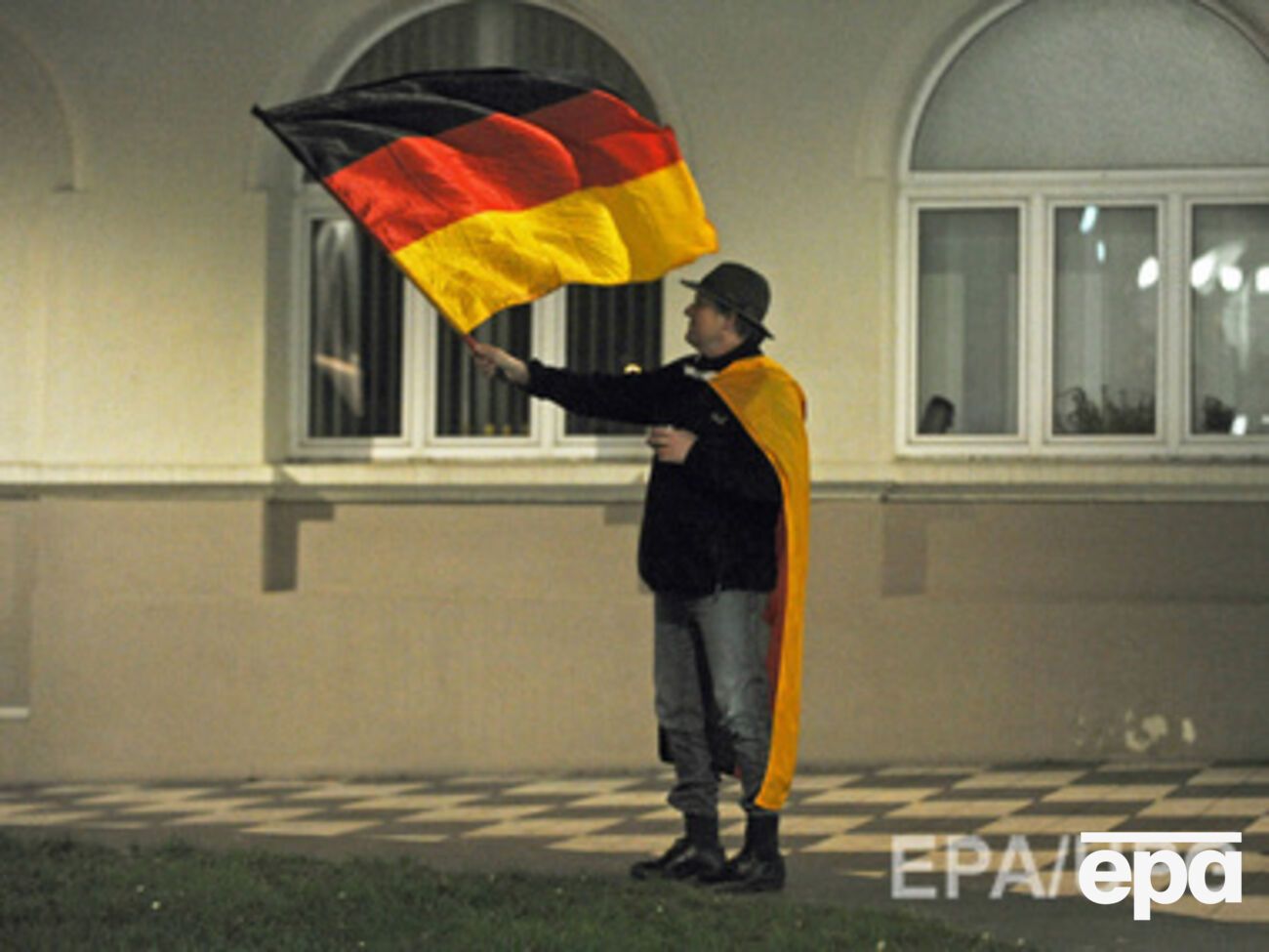 Среди выступавших присутствовали бывшие канцлеры, спортсмены, актеры и представители духовенства