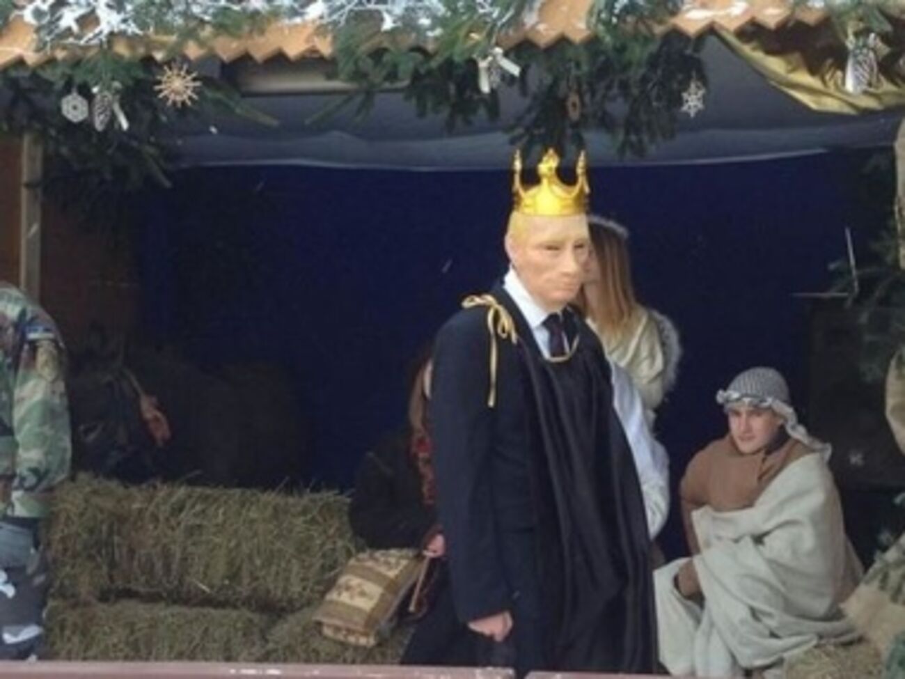 В вертепе Путин вместо царя Ирода