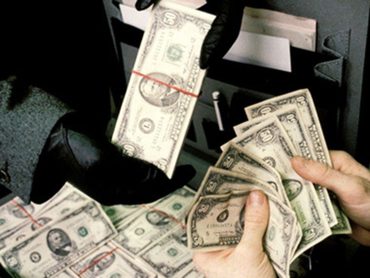 Россиянин давал взятки&nbsp;сотруднику Европейского банка реконструкции и развития