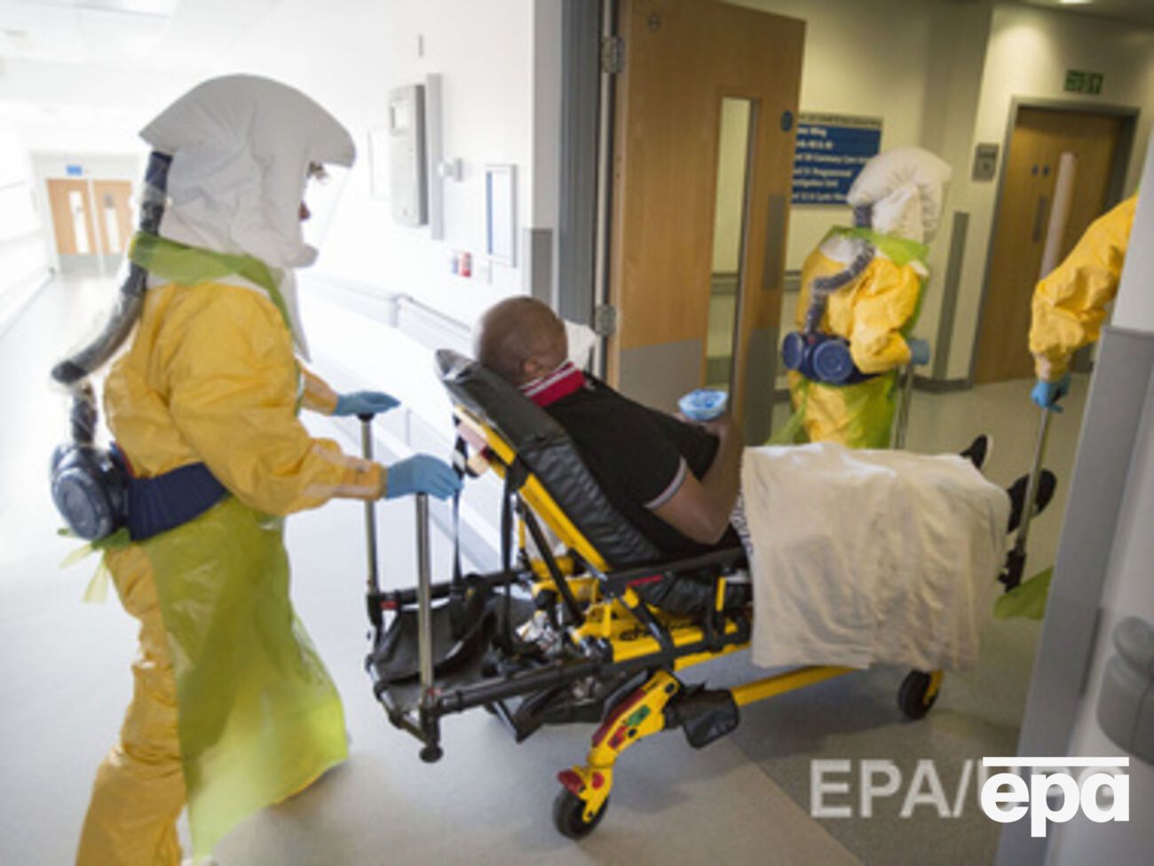 В Либерии начались испытания препарата против вируса Эбола