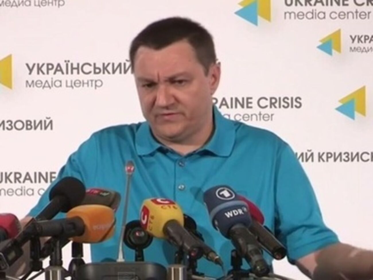 На вооружении стахановского "казачества" и "бригады" Мозгового отмечается массовое появление 100-мм противотанковых орудий МТ-12 "Рапира", прибывших с территории РФ, сообщил координатор