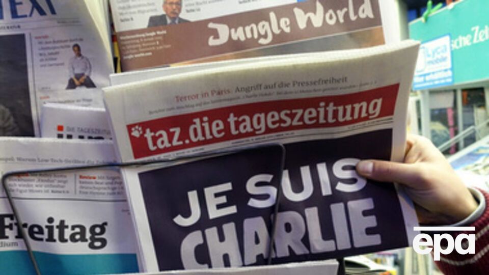 В мире скорбят по погибшим журналистам