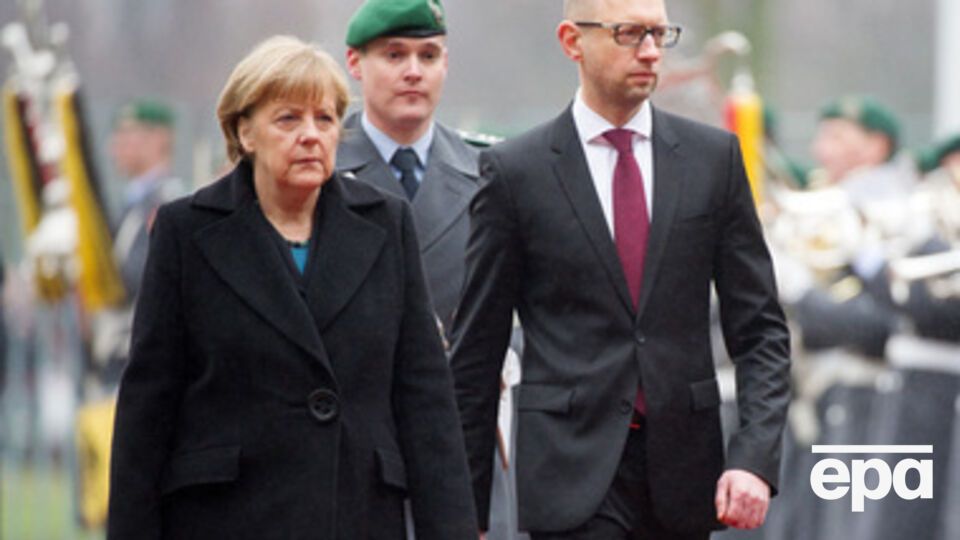 Яценюк встретился с Меркель