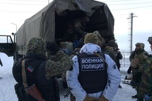 Полторак: Мы можем завезти вооружение и провести ротацию в донецком аэропорту, но возникает угроза жизни личного состава