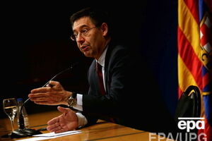 Президент "Барселоны" Хосеп Бартомеу не поедет на церемонию вручения "Золотого мяча" из-за конфликта с ФИФА