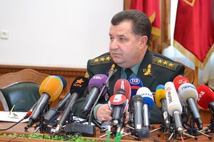 Степан Полторак анонсировал сокращение штата министерства и увольнение своего заместителя