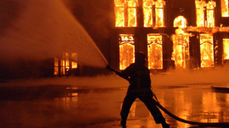 Спасатели потушили пожар за 15 минут