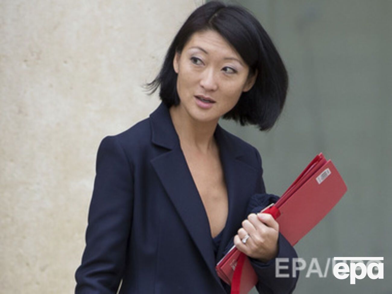 Флер Пеллерин предлагает направить на поддержку Charlie Hebdo около миллиона евро