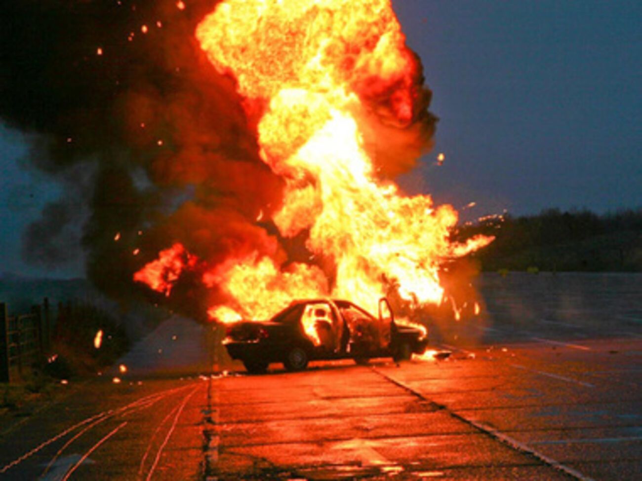 В ответ вооруженные сепаратисты открыли минометный огонь по ближайшему блокпосту ВСУ в поселке Гнутово