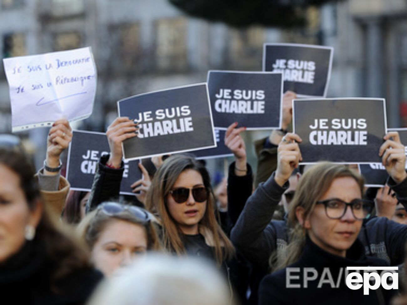 В воскресенье в Париже пройдет марш в память о погибших во время последних терактов