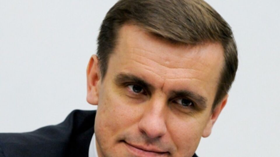 Елисеев отметил, что Россия должна отменить псевдовыборы на Донбассе