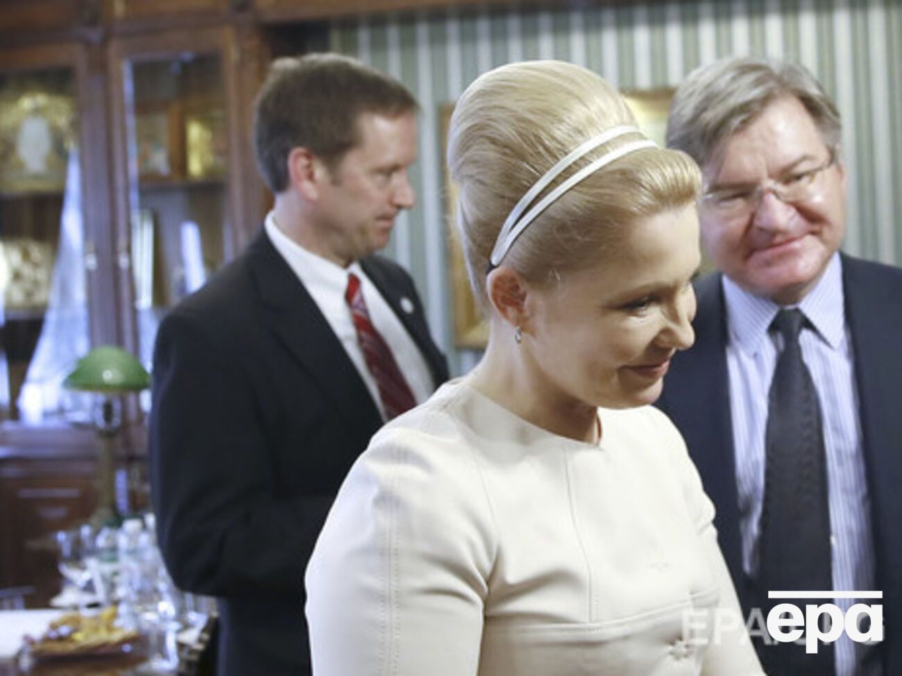 По данным нардепа Лещенко, лоббистская компания Wiley Rein LLP уже не первый год обслуживает интересы Тимошенко в Вашингтоне