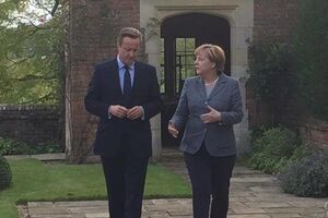 Дэвид Кэмерон и Ангела Меркель провели двустороннюю встречу в Бакингемпшире (Англия)