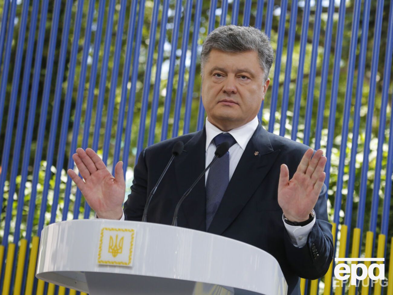 Порошенко: После возвращения с передовой воин должен чувствовать, что он нужен своей стране