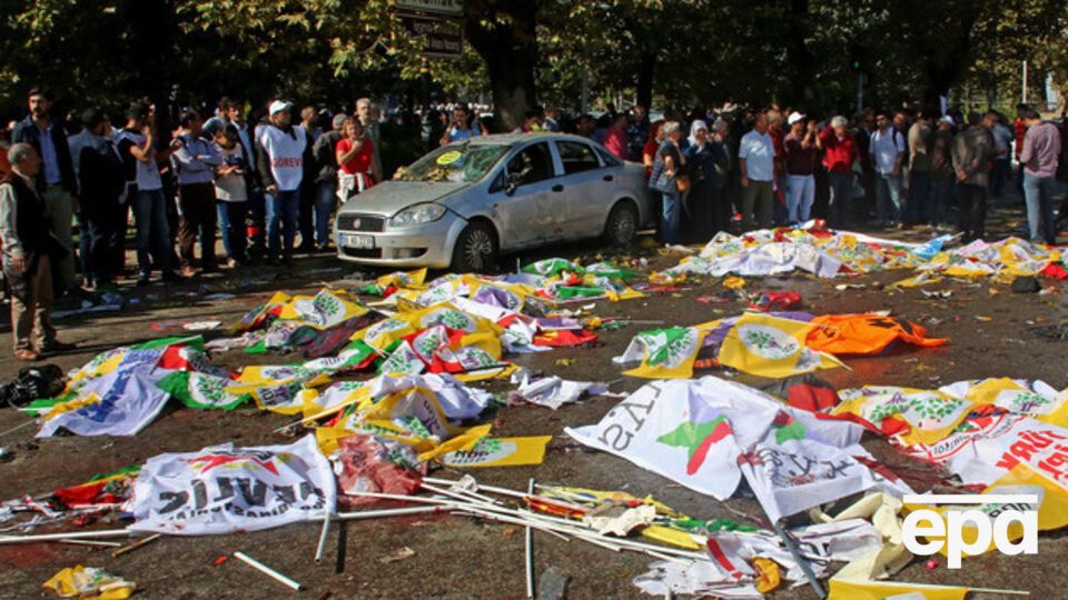 Жертвами теракта в Анкаре стали 95 человек