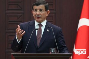 Глава правительства Турции подозревает террористов-смертников в реализации двойного теракта в Анкаре