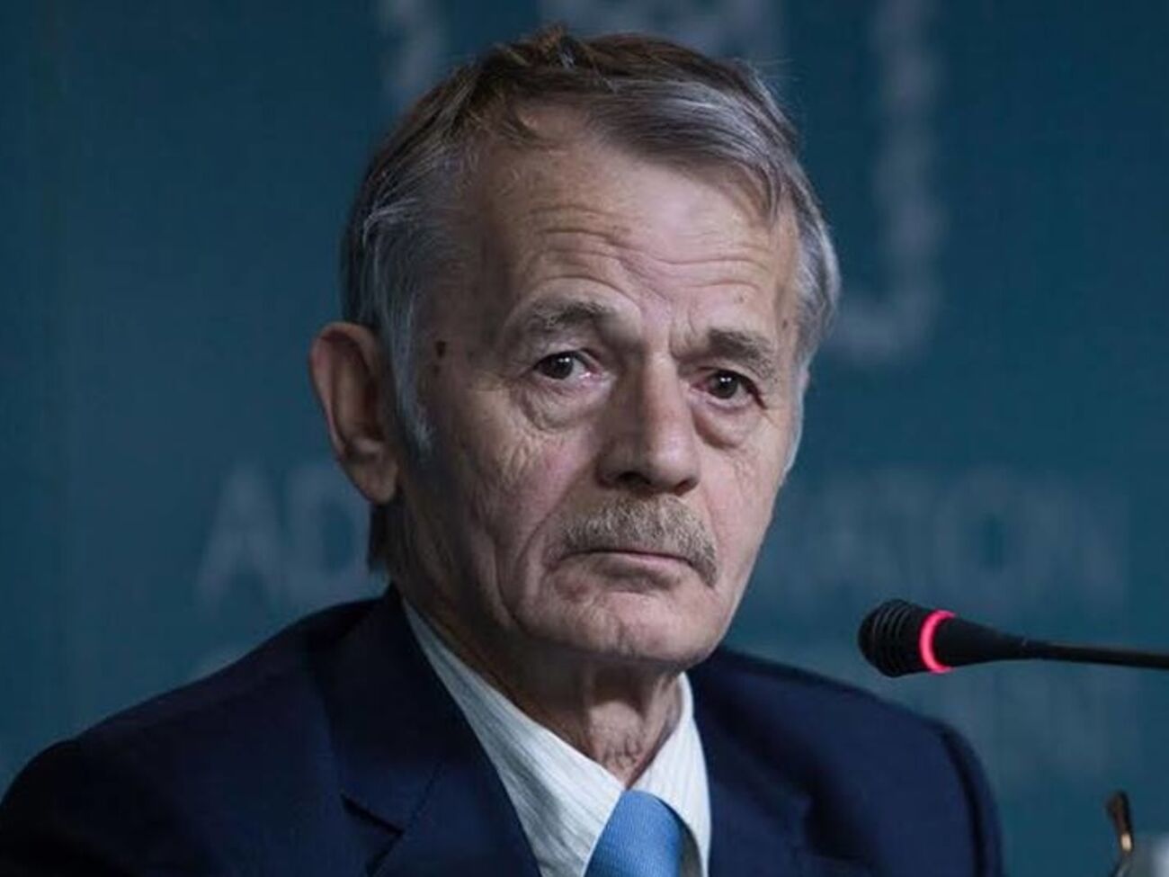 Джемилев осудил теракт в Турции