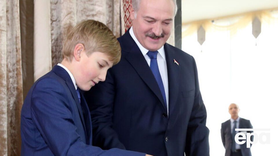 Лукашенко проголосовал на выборах