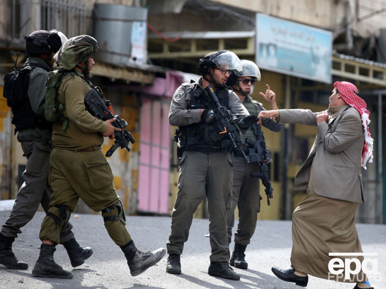 Израиль мобилизует полицейских резервистов