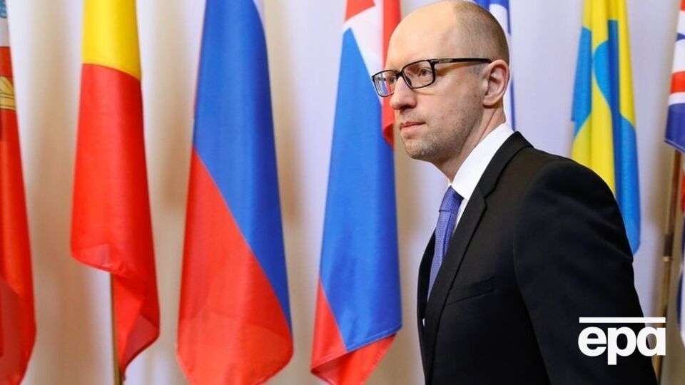 Яценюк заявил, что Украина должна ускорить процесс вступления в НАТО