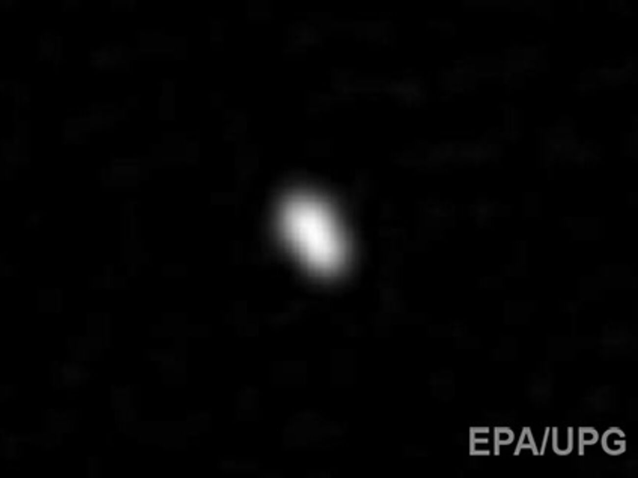 Форма у Стикса продолговатая