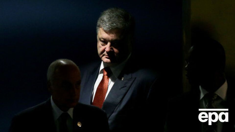Порошенко отметил, что не доверяет России и ее властям