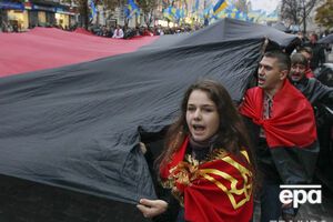 В 2014---2015 годах количество сторонников признания ОУН-УПА выросло с 27% до 41%