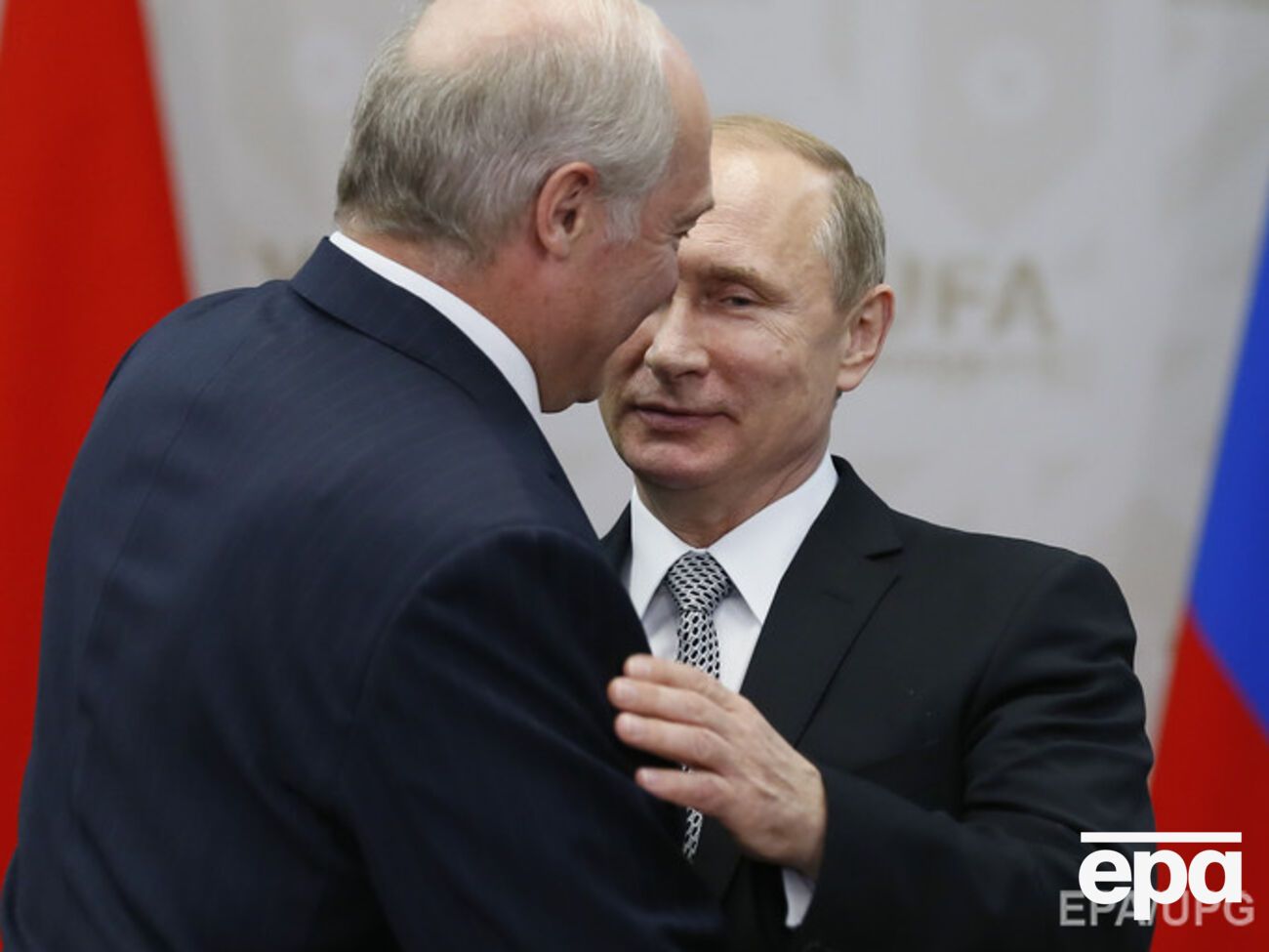 Путин поздравил Лукашенко с очередной победой на выборах