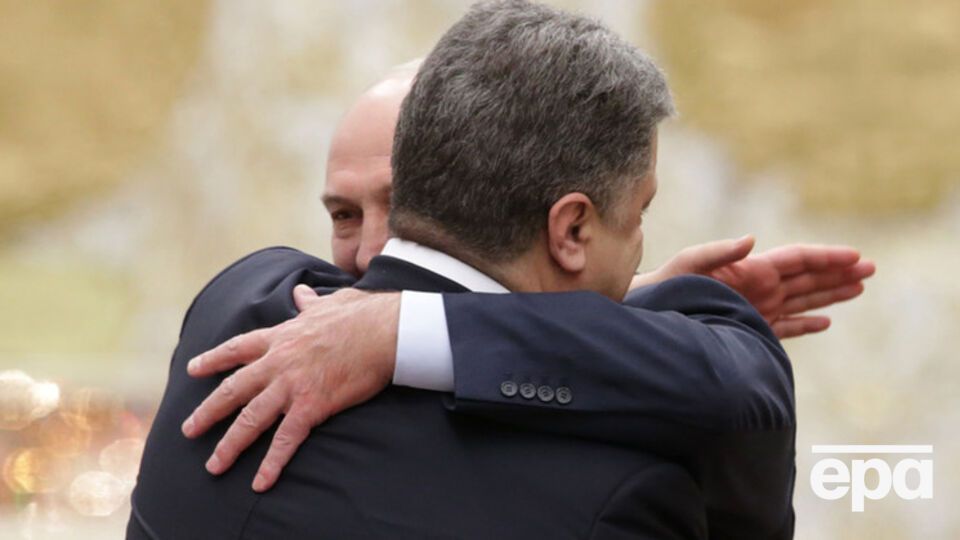 Президенты Украины и Беларуси договорились поддерживать контакты по вопросам, "представляющим взаимный интерес"