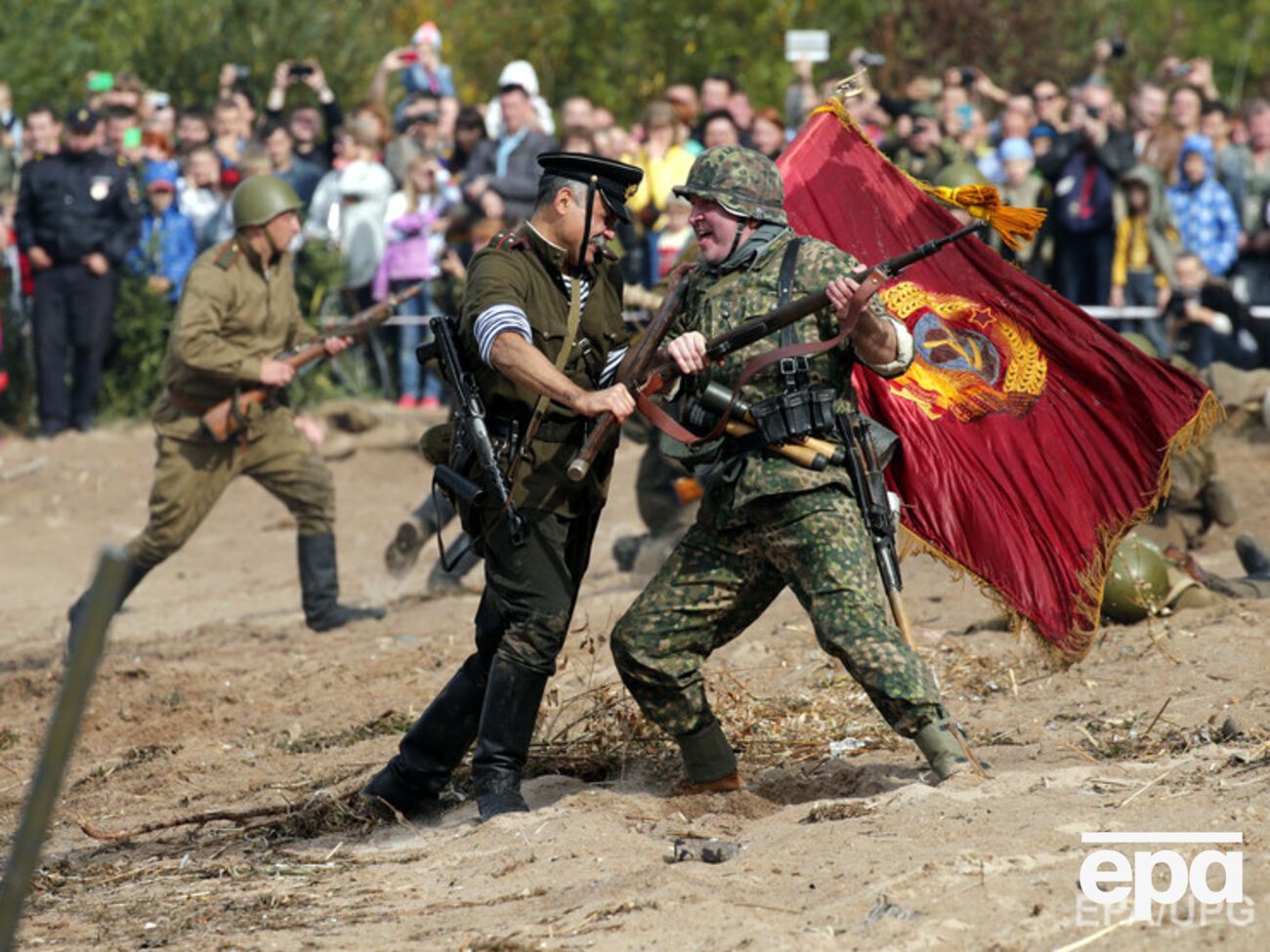 В России научные роты будут бороться&nbsp;с "фальсификацией победы советского народа"