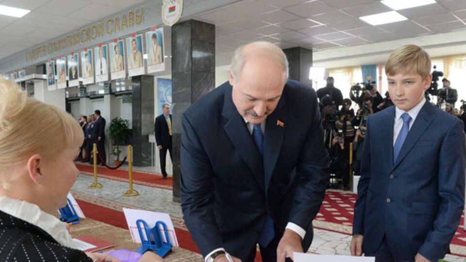 Лукашенко уже в конце октября имеет шанс получить европейскую визу